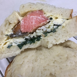 銀鮭の和風サンドイッチ
